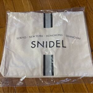 Snidel Exclsuive Tote Bag